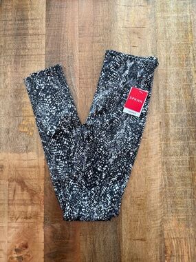 SPANX Gray & Black Snake-Print Leggings